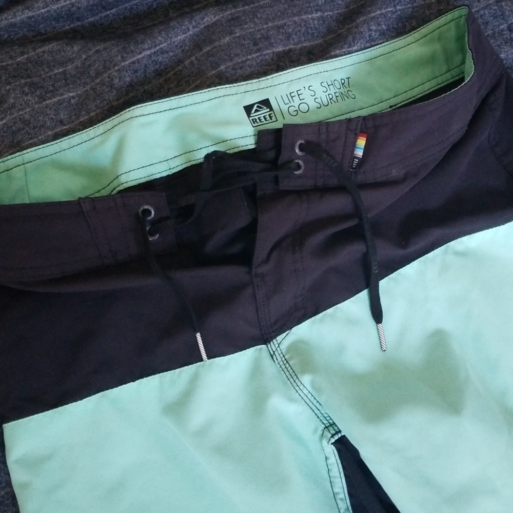 Reef men's board shorts swim shorts